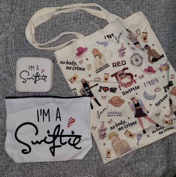 Taylor Swift Bundle 3 Items. Both bags are double sided. Perfect gift! - Picture 2 of 5